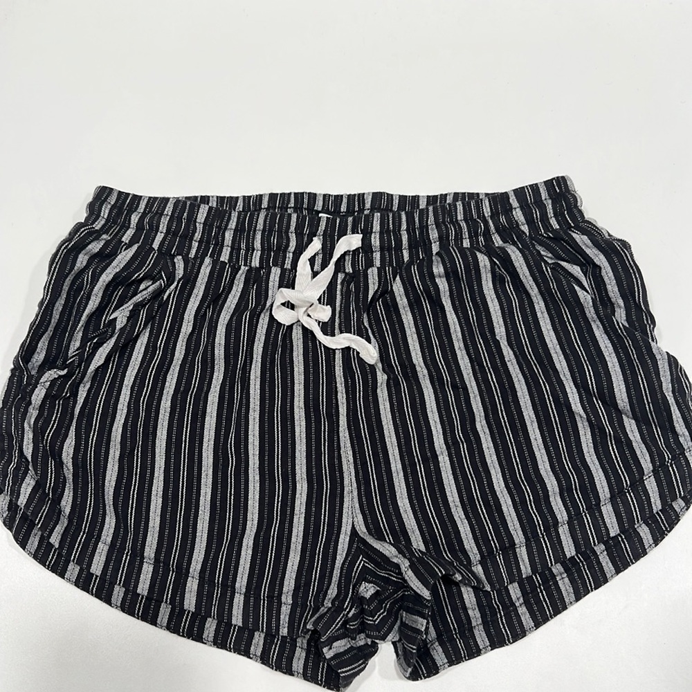 Billabong shorts